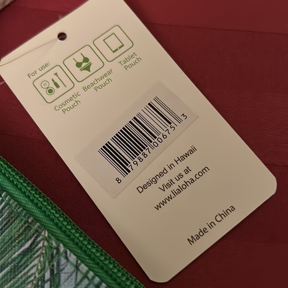 New Waikiki Hawaii Island Crew cosmetic pouch or case for iPad tablet - Picture 2 of 5